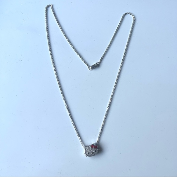 Hello Kitty Diamond Pendant - Picture 3 of 6